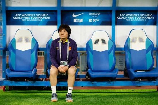 身陷“捉奸门”中，陈赫似乎颇为淡定，原定的新戏《三个奶爸》并未 DNA躁动!