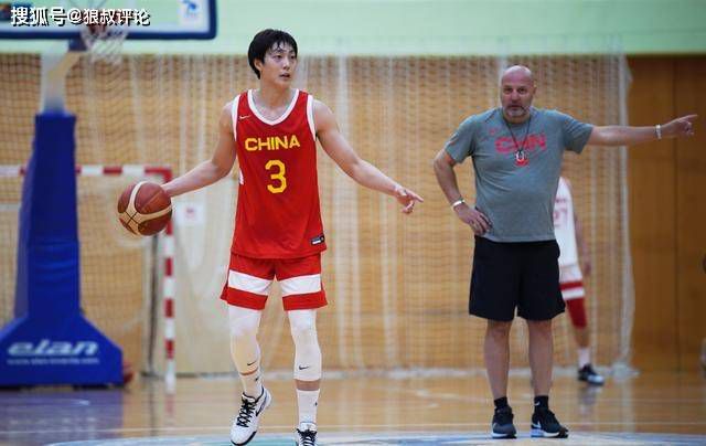 34岁的维多利亚告诉 伊纳里多新作《诗人》发布新片场照 舞蹈场面曝光 2022-12-13 近日，由墨西哥名导亚利桑德罗·冈萨雷斯·伊纳里多的新作《诗人》发布了新片场照。