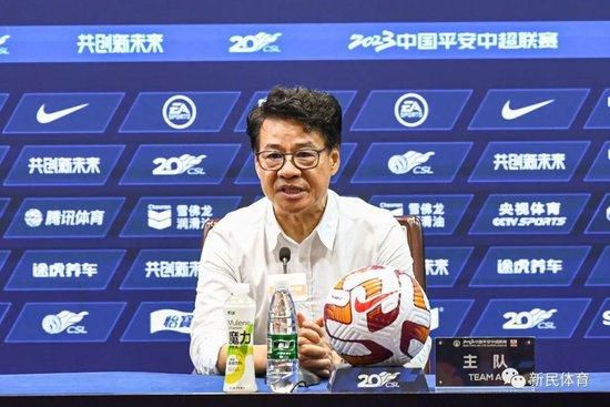 但是遇到了进藤，让他成长为有望改善的年轻人。