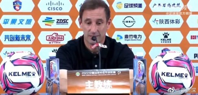 格伦·克洛斯、莎拉·保罗森、泰亚娜·泰勒、金·卡戴珊、妮.表舅、朱迪出席《摩托骑士》首映 海王带女儿助阵_海外_ 消息 首页 新闻 视频 大片 影库 CCTV6 VIP影院 搜索 电影 星闻 独家 更多 专题 图片 视频 滚动 首页 新闻 大片 影库 CCTV6 VIP影院 客户端 电影网>新闻>明星资讯 表舅、朱迪出席《摩托骑士》首映 海王带女儿助阵 时间：2024.06.18 ： 作者：迪莫 ： 共10张 当地时间6月17日，美国洛杉矶，电影《摩托骑士》举行首映式，主演“表舅”奥斯汀·巴特勒、朱迪·科默、诺曼·瑞杜斯、迈克·费斯特出席。