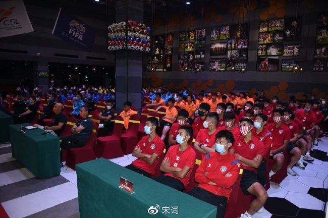 《怪奇物语5》发布动态角色海报 8 《小丑回魂》前传《欢迎来到德里镇》曝最终预告 9 谢尔比家族回归！