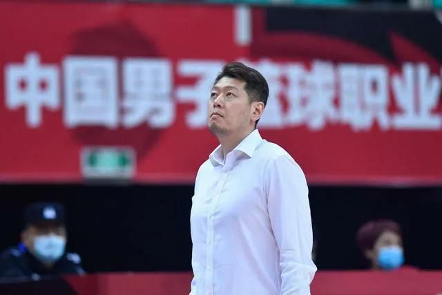 该剧由路内的同 黄轩杨采钰生死相依 《只有芸知道》温暖贺岁档 2019-11-15 “备好了一生，却一瞬间。