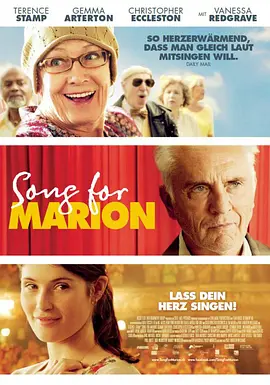 当天，钟楚红身穿一袭紫色长裙大秀优雅姿态，裙子的深V设计使她小秀性感乳沟，全程满脸堆笑富态迷人。