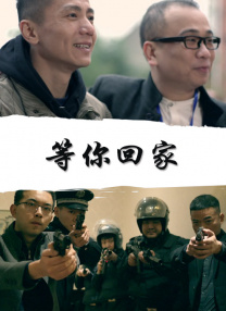 ” 贾斯汀·比伯纪录片首映 小天王黑超遮面吻母亲 2013-12-19 当地时间12月18日，洛杉矶，贾斯汀·比伯第二部音乐纪录片《贾斯汀·比伯：信念》举行首映仪式，比伯黑超遮脸，身穿红色休闲西装搭配白衬衣亮相。